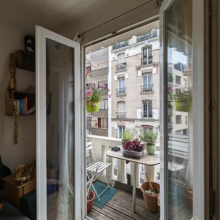 - Cozy Flat 2 Balconys *