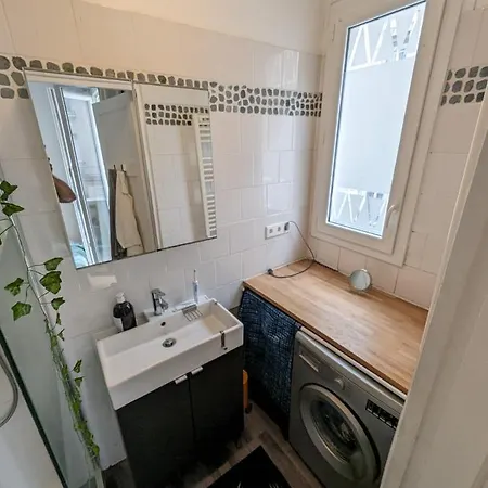 - Cozy Flat 2 Balconys Lägenhet Paris